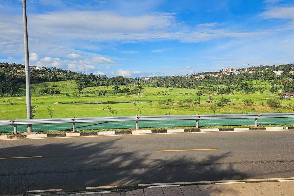 Complete 4-Bedroom House Facing Kigali Golf Course ภายนอก รูปภาพ